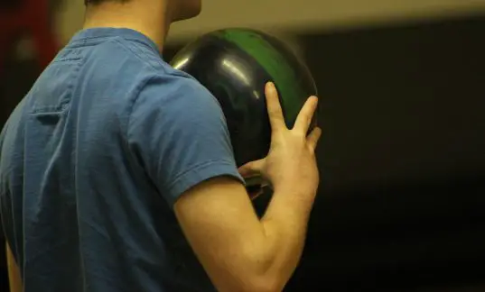 bowling-balls-for-strokers