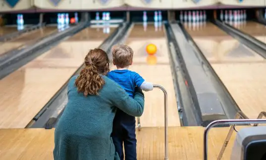 bowling-ball-for-kids