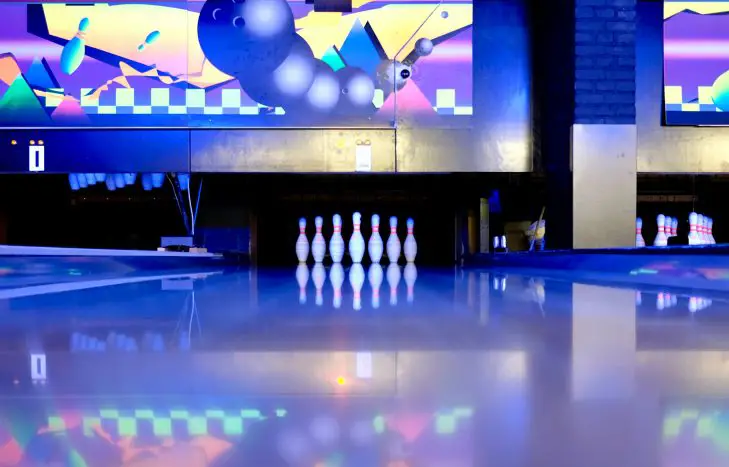 bowling-lane-dimensions