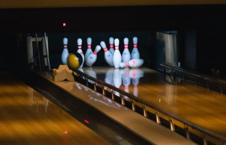 getting-a-strike-in-bowling