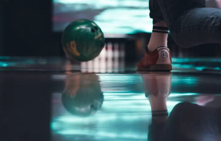 how-to-become-a-professional-bowler