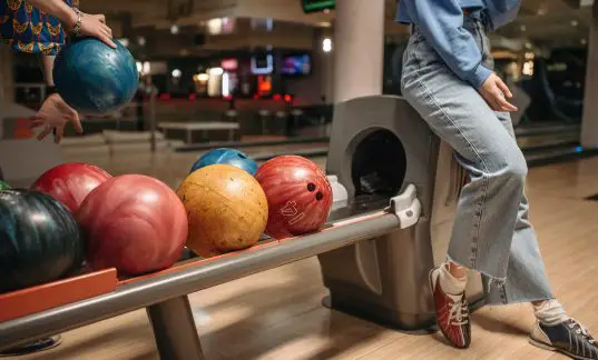 asymmetrical-bowling-balls