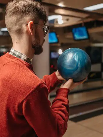 how-to-bowl-straight