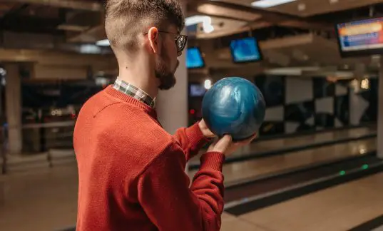 how-to-bowl-straight