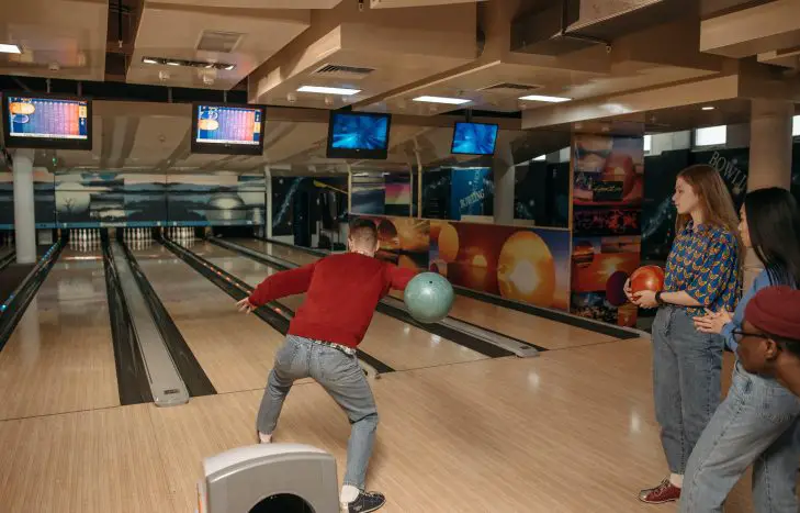 cost-to-build-a-bowling-alley